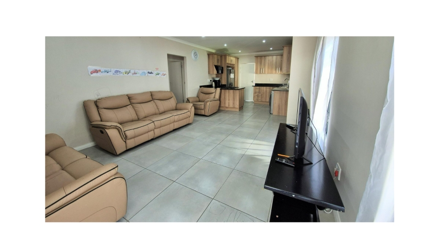 3 Bedroom Property for Sale in Fairview Eastern Cape